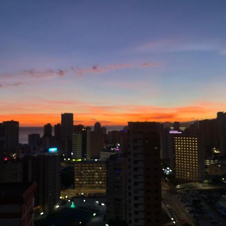 Appartamento Sunshine Apartament Benidorm Esterno foto