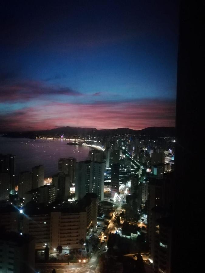 Appartamento Sunshine Apartament Benidorm Esterno foto