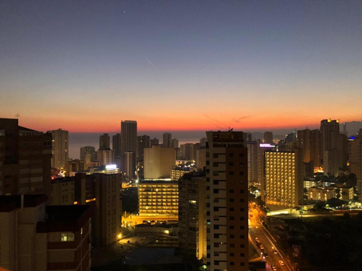Appartamento Sunshine Apartament Benidorm Esterno foto