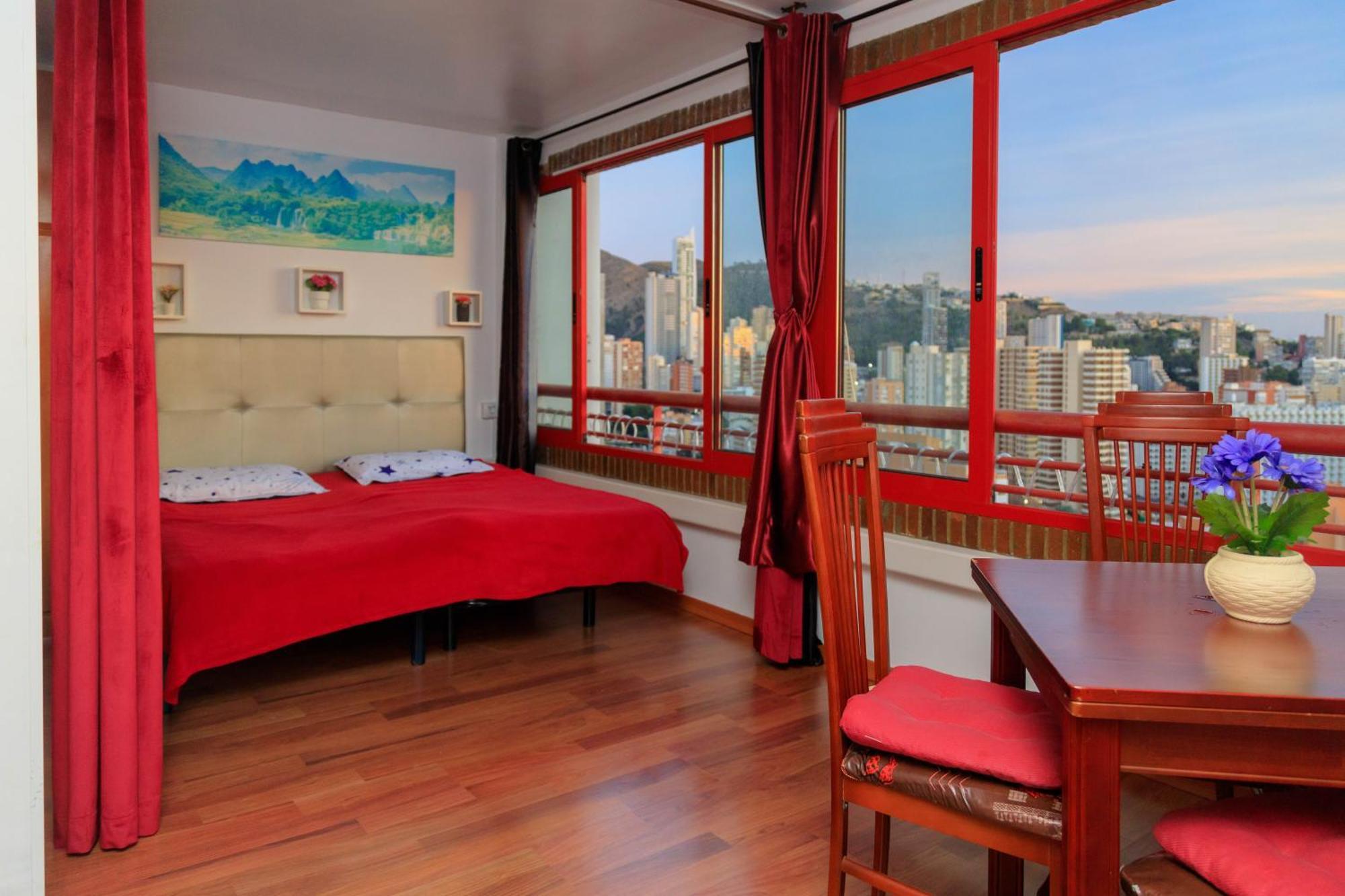 Appartamento Sunshine Apartament Benidorm Esterno foto