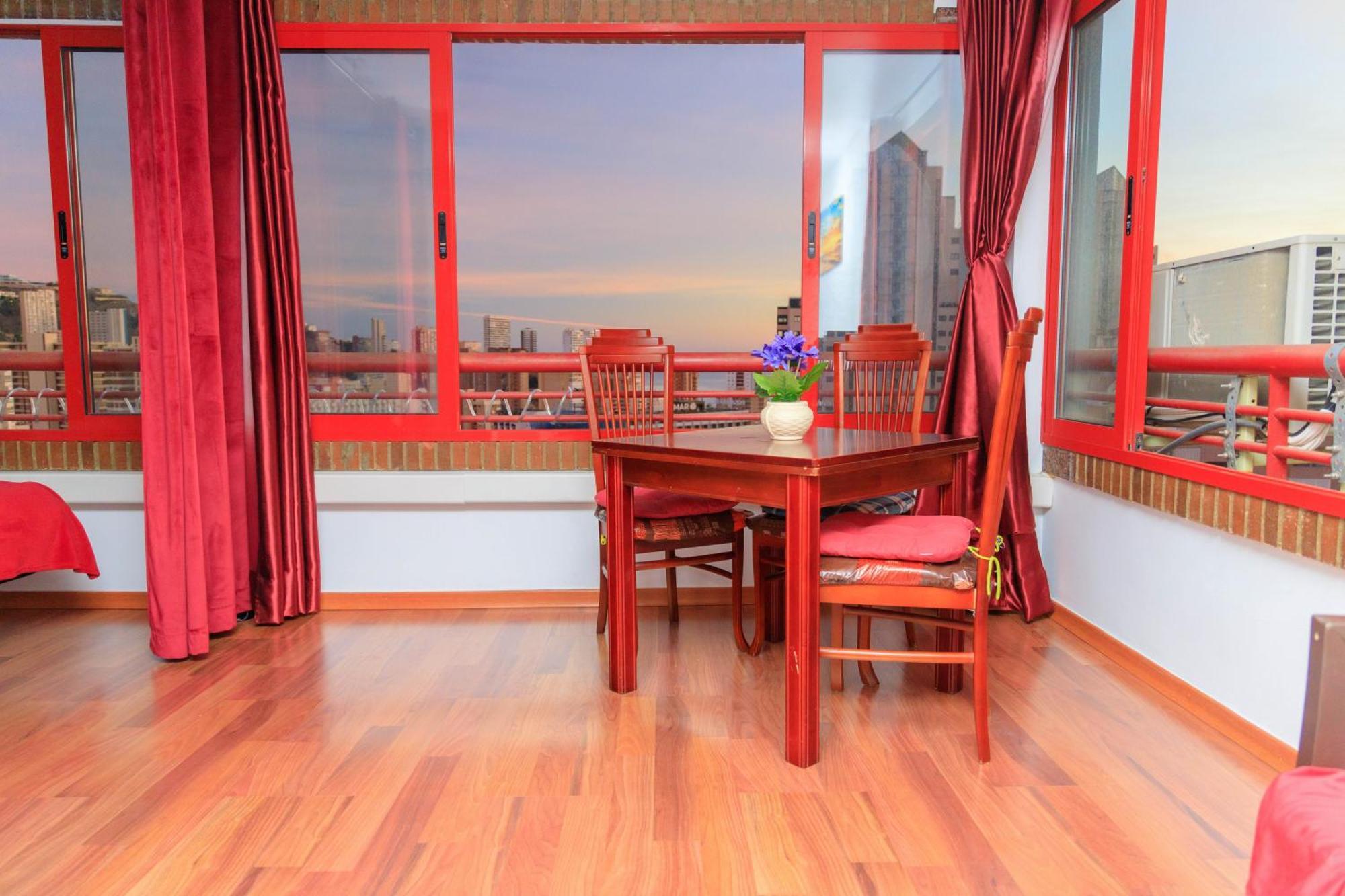 Appartamento Sunshine Apartament Benidorm Esterno foto